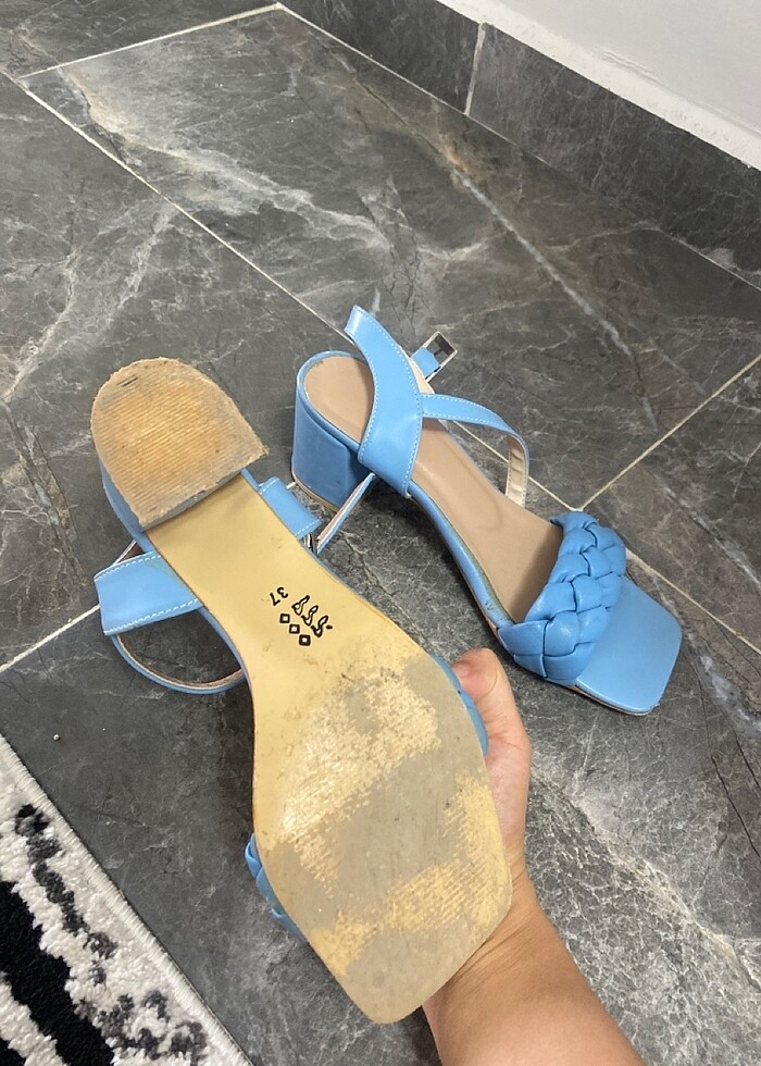 Topuklu ayakkabı - Görsel 2