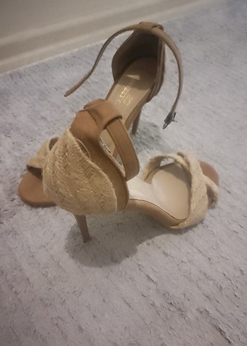 Bej Süet hasır detaylı Topuklu Kadın ayakkabı - Görsel 6