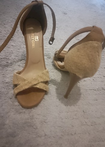 Bej Süet hasır detaylı Topuklu Kadın ayakkabı - Görsel 5