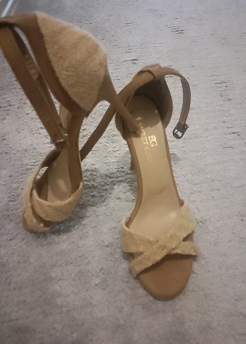 Bej Süet hasır detaylı Topuklu Kadın ayakkabı - Görsel 8