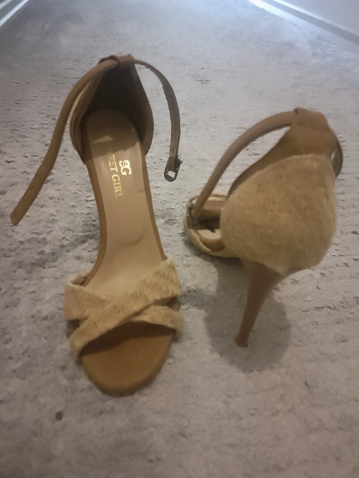 Bej Süet hasır detaylı Topuklu Kadın ayakkabı - Görsel 4