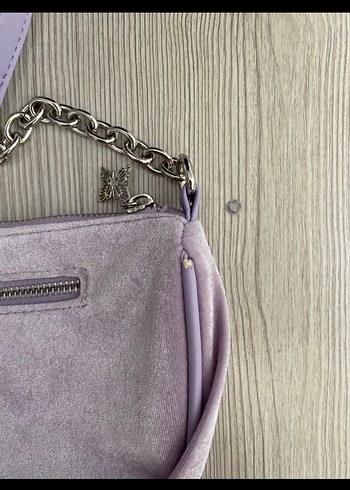Bershka Zincir Detaylı Mor Süet Kadın Çanta