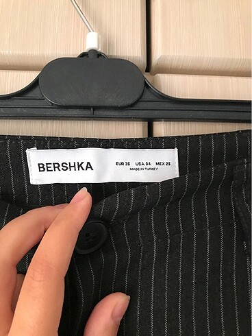 s Beden Bershka çizgili kumaş pantolon