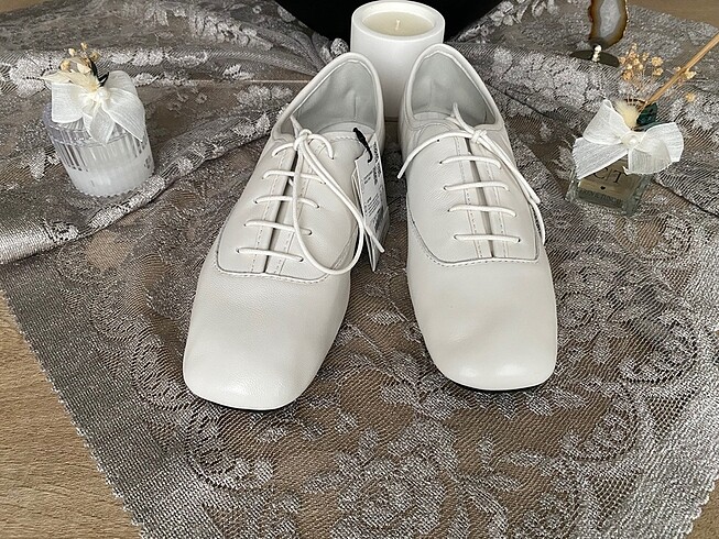 Zara Zara gerçek deri blucher 38 beyaz