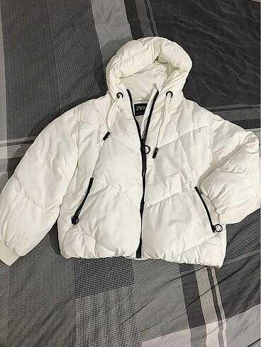 Zara mont