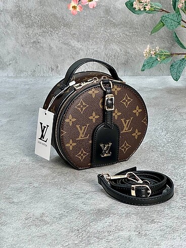 LOUIS vuitton