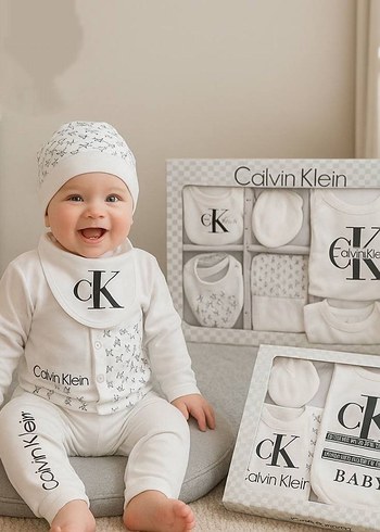 Calvin Klein Yenidoğan