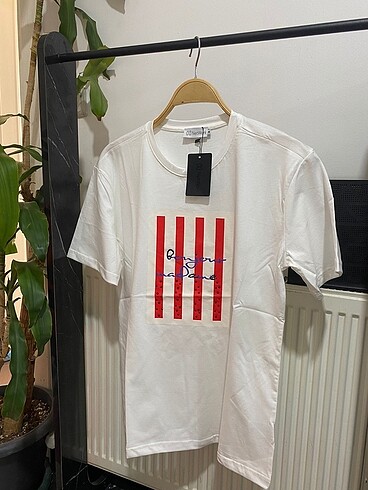 Network tshirt