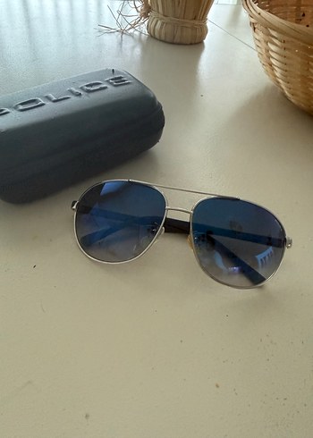 Metal Çerçeveli Mavi Güneş Gözlüğü - Görsel 2