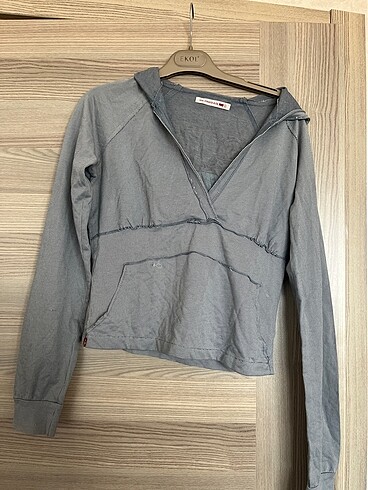 Levis Mevsimlik sweat