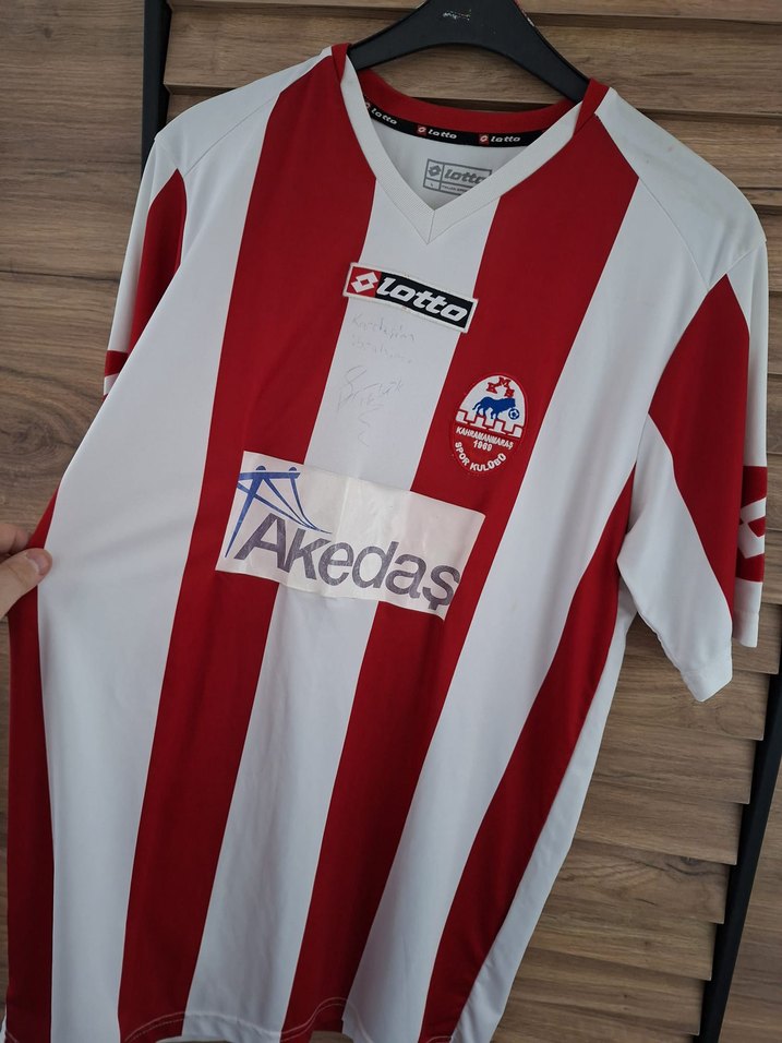 Kırmızı Beyaz Kahramanmaraş maç forması - Görsel 4