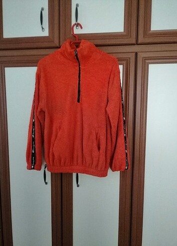 Polar sweatshirt 