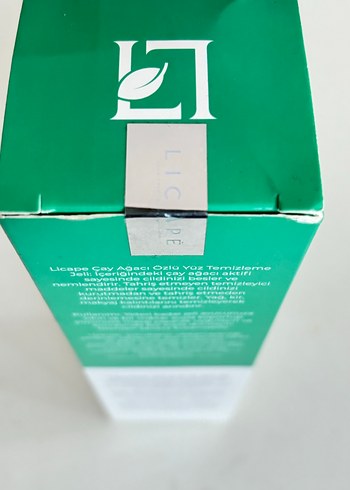 Licape Çay Ağacı Özlü Yüz Temizleme Jeli 400ml - Görsel 5