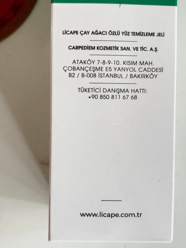 Licape Çay Ağacı Özlü Yüz Temizleme Jeli 400ml - Görsel 3