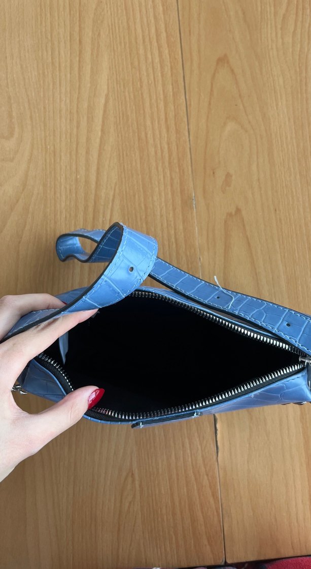 Mavi Yılan Desenli Zincir Detaylı Kadın Çanta - Görsel 2