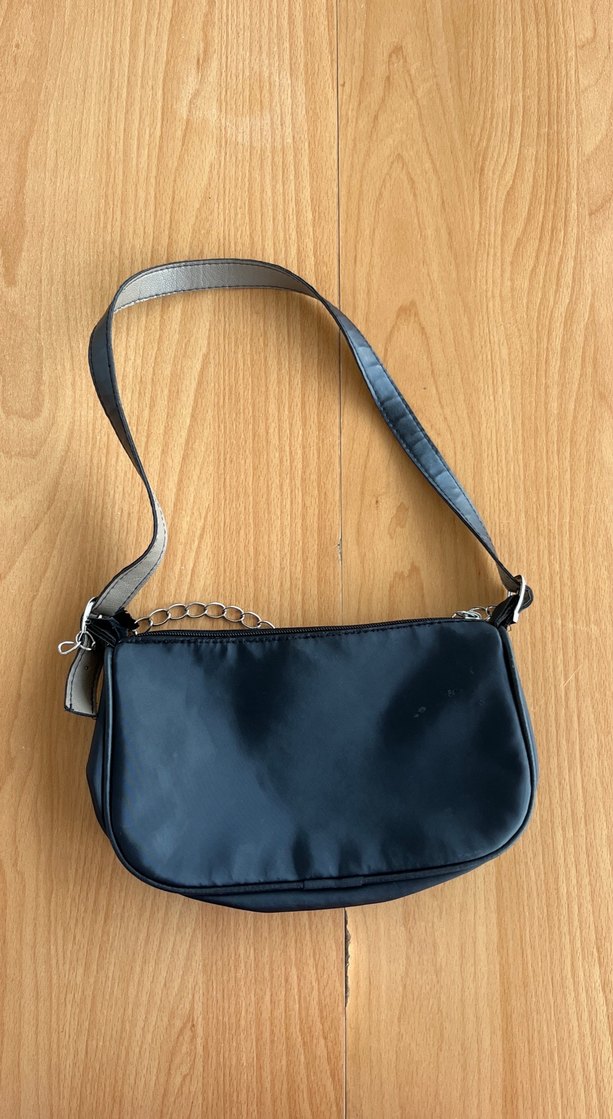 Zincir Detaylı Siyah Deri Kadın Çanta - Görsel 2