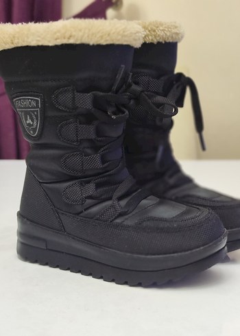 Siyah Kürklü Bot - Görsel 5