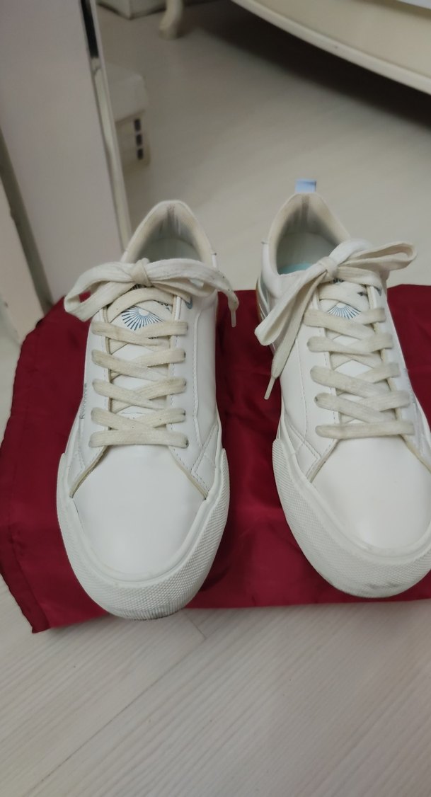 Spor Ayakkabı - Görsel 2