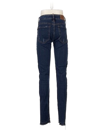 34 Beden Bershka Jean / Kot %70 İndirimli.