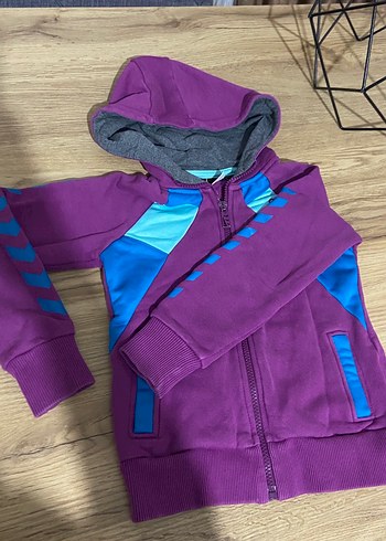 Mor Kapüşonlu Fermuarlı Kız Çocuk Ceketi - Görsel 3