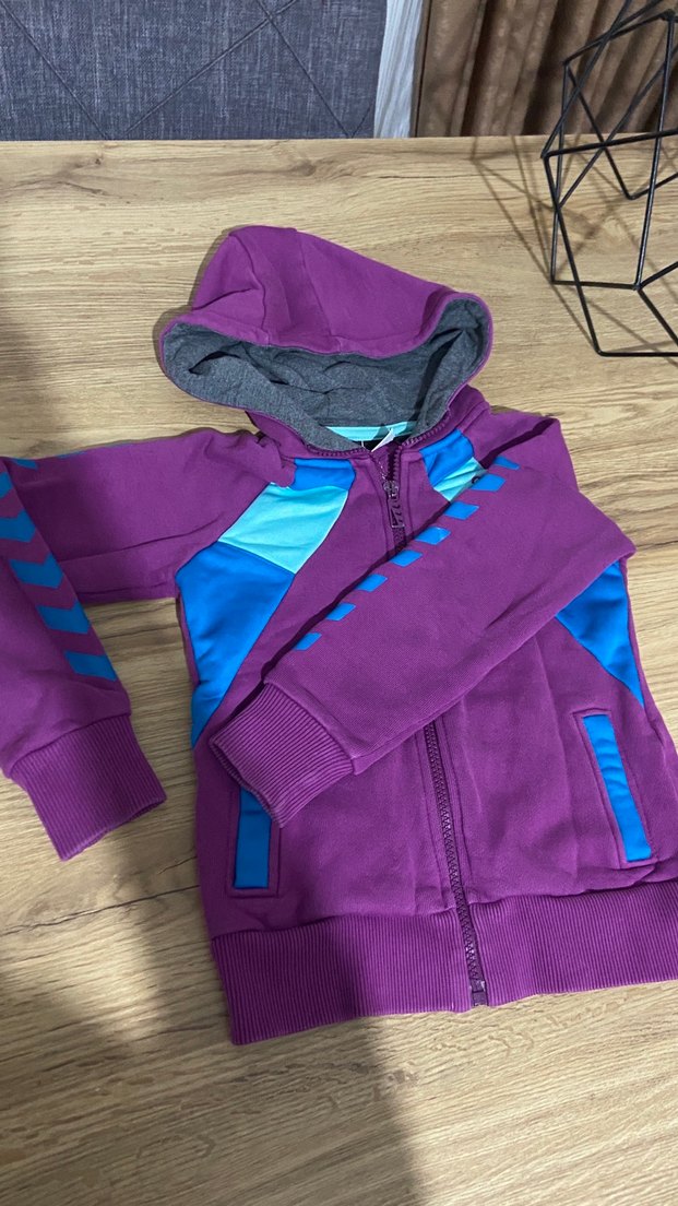 Mor Kapüşonlu Fermuarlı Kız Çocuk Ceketi - Görsel 3