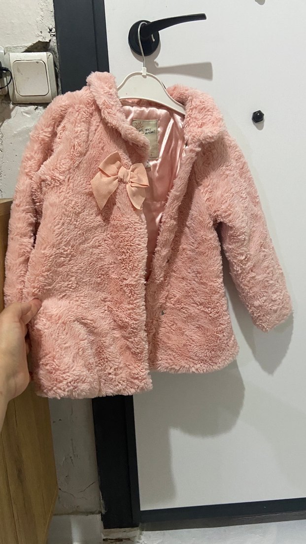 Pembe Kürklü Kız Çocuk Mont - Görsel 3