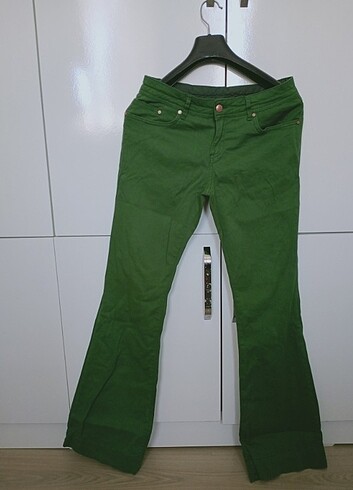 38 Beden yeşil Renk #Pantolon #Defacto