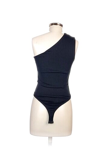 s Beden Zara Bluz %70 İndirimli.