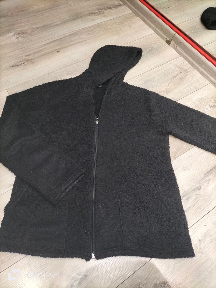 Kapitone Siyah Kadın Kapüşonlu Ceket - Görsel 2