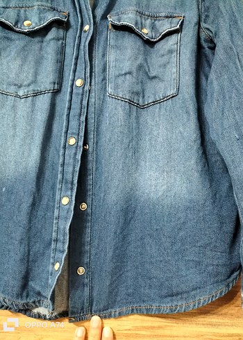 Düğmeli Mavi Denim Kadın Gömlek - Görsel 2