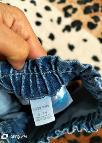 Nakışlı Mavi Kız Kot Pantolon - Görsel 3