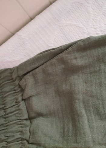 Zara Kadın Haki Keten Midi Bol Paça şort