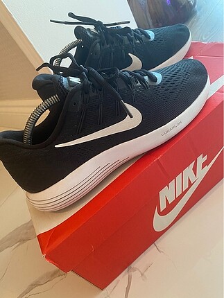 NİKE SPOR AYAKKABI