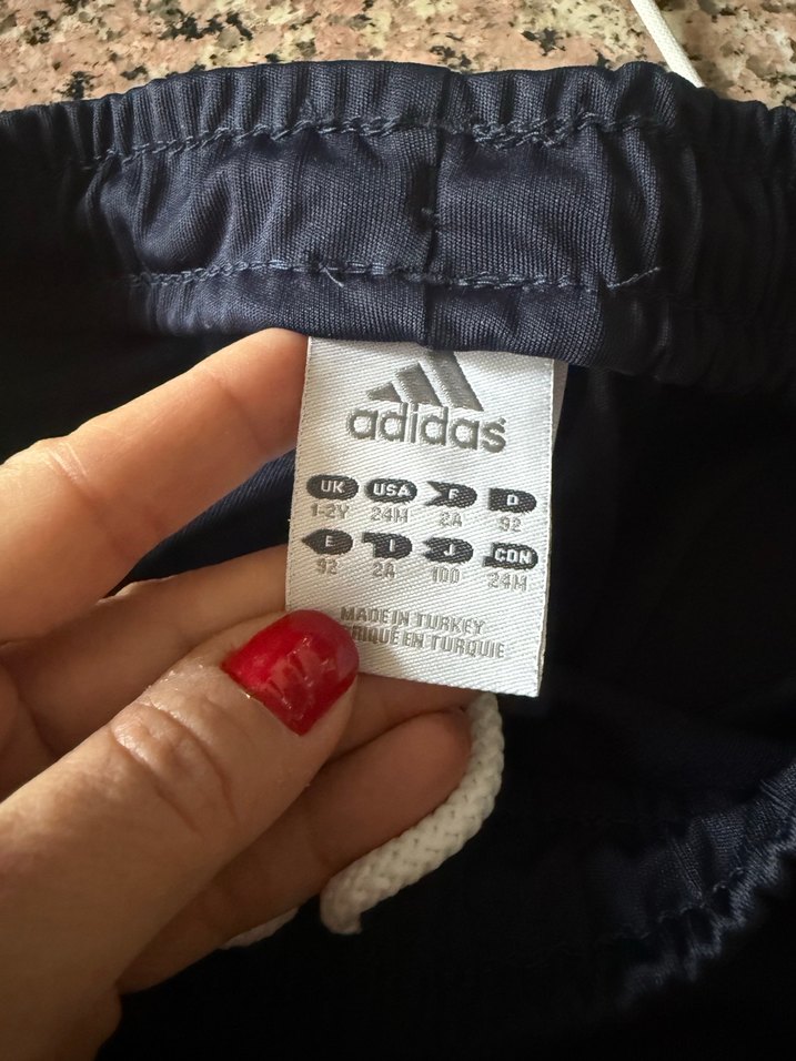 Sarı Detaylı Spor Şort, orijinal Fenerbahçe çocuk şortu - Görsel 3