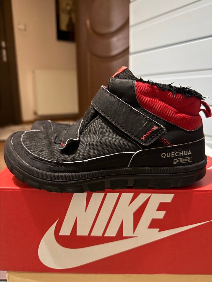 Kırmızı Erkek Çocuk Cırtlı Bot - Görsel 3