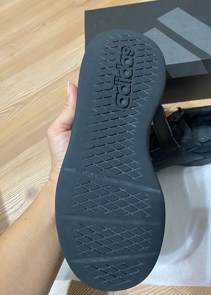 Orijinal adidas erkek çocuk spor ayakkabı - Görsel 5