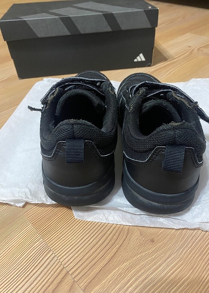 Orijinal adidas erkek çocuk spor ayakkabı - Görsel 2