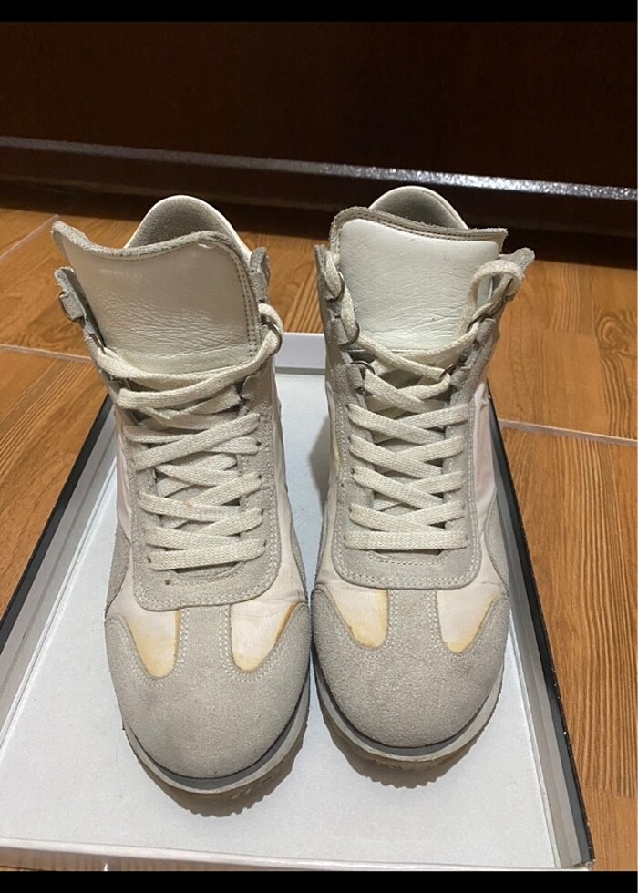 İnci marka 36 numara hakiki deri bot, sayılı kullanılmıştır. Giz - Görsel 2