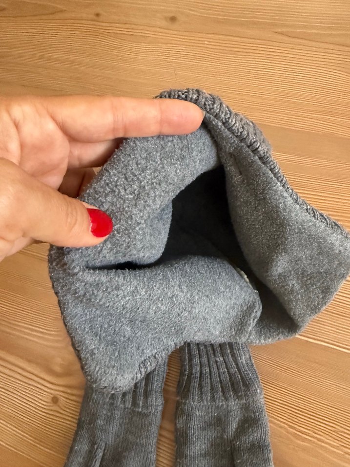 Gri Örgü Bere ve Eldiven Takımı H&M marka - Görsel 3