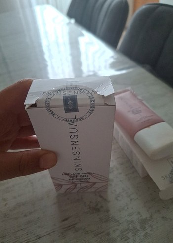 ıkı adet fıyatıSkin Sensual Orta Tonlu BB Krem SPF50 50ml - Görsel 3