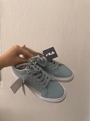 37 Beden mavi Renk Fila spor ayakkabı