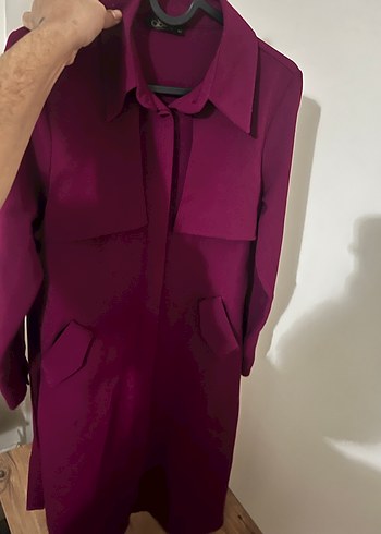 Bordo Kemerli Uzun Kadın Trençkot - Görsel 3