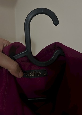 Bordo Kemerli Uzun Kadın Trençkot - Görsel 7