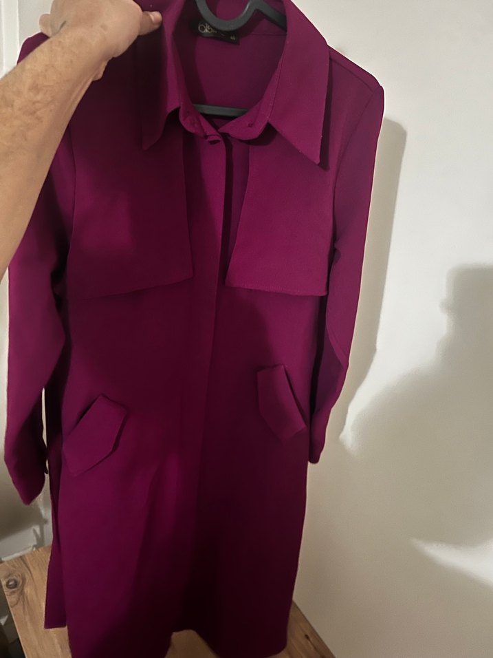 Bordo Kemerli Uzun Kadın Trençkot - Görsel 3