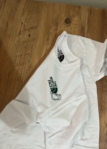 Diğer The North Face Beyaz Bisiklet Yaka Tisort