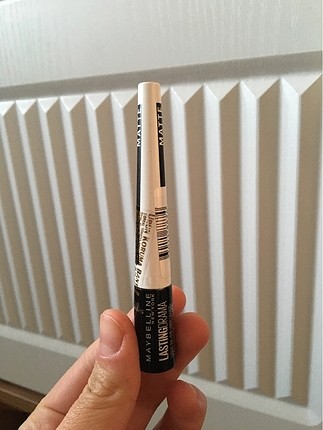 Maybelline eyeliner