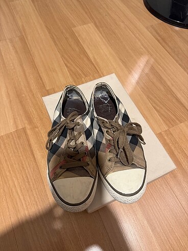 Burberry Burberry spor ayakkabi