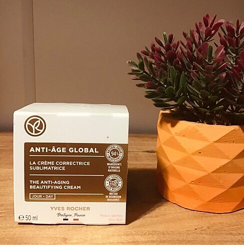 Yves Rocher Anti Age Krem
