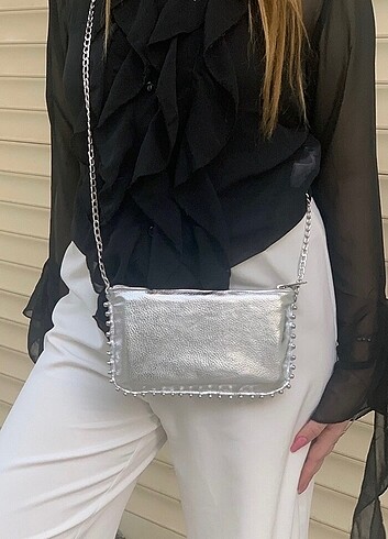 Zara Zara model zımbalı çanta