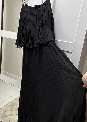 Siyah Piliseli Uzun Straplez Elbise - Görsel 2
